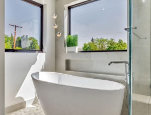 700-Florales-Bathtub-Website